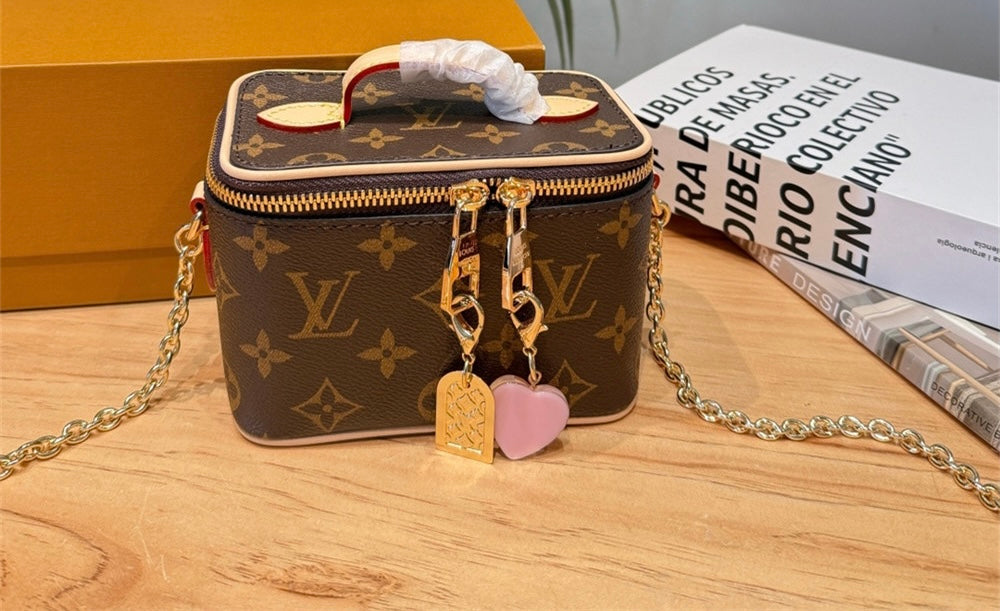 Little Miss CAMY (Mini Makeup) Handbag:Item (A#X1572)