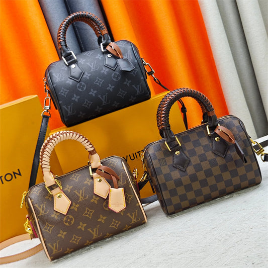 KATY Handbag: Item(A# 31547)
