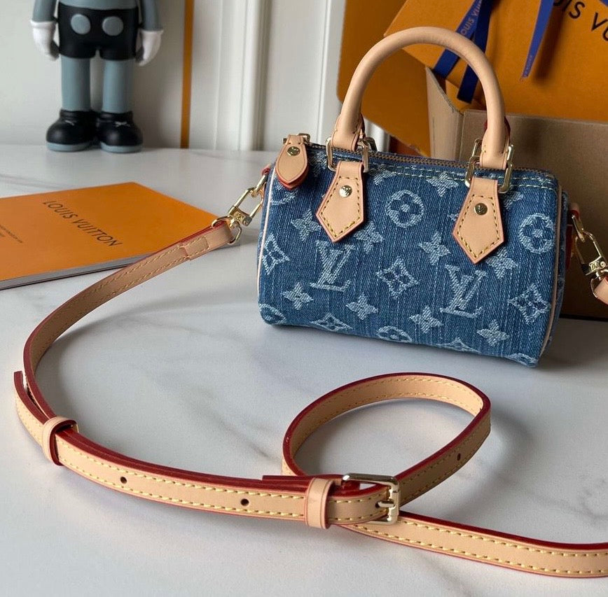 Dinner Night Mini handbag.