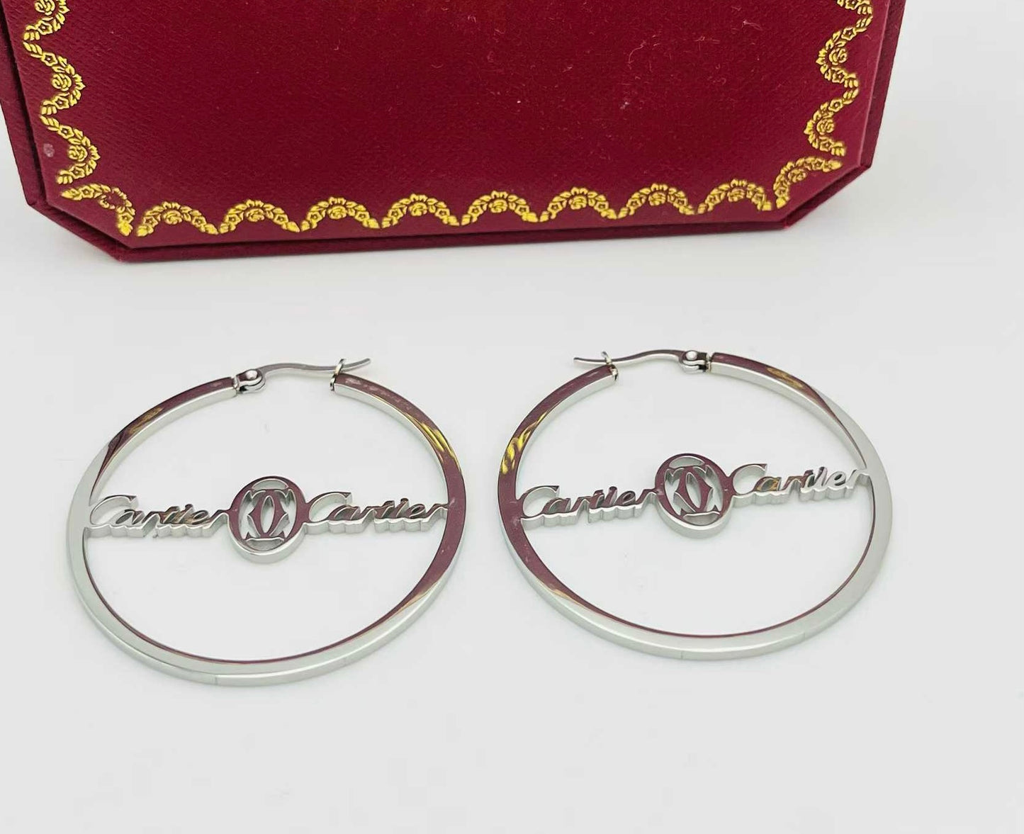 Ms. POLLY earring: Item(F# A0477).