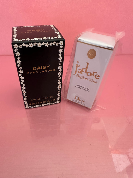 MISS FAB  ( 2 pieces Mini perfumes)