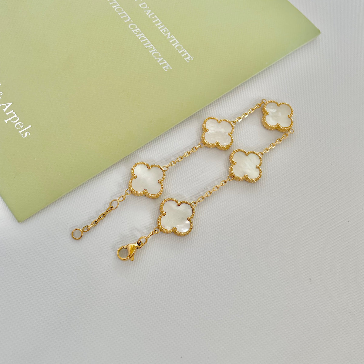 The Klassic white set: FA#A0688