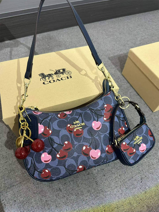 Licky Licky Shouler Handbag: Item (A# C0803)