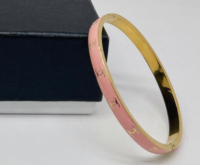FAITH Bangle: Item (F# B0308).
