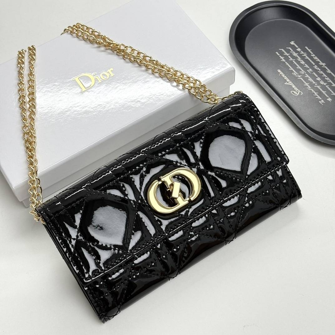Miss Dee handbag: FA#JPF01