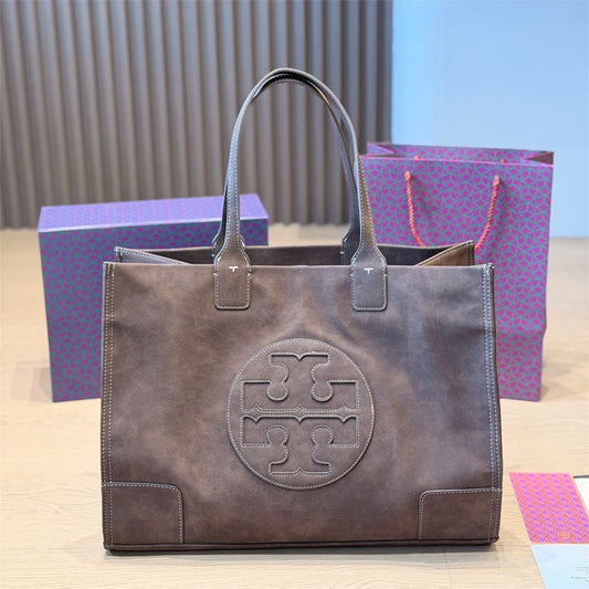 Miss DRIZZLE Handbag: Item(A#31645)