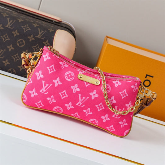 Klassy Night Handbag: Item(A# X0727)