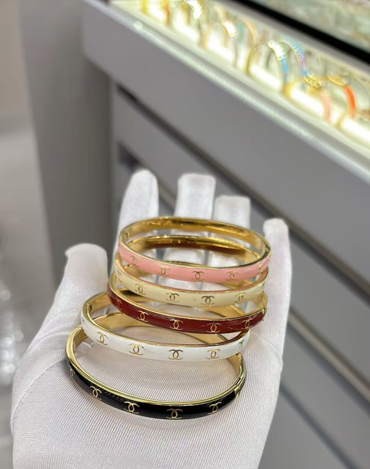 FAITH Bangle: Item (F# B0308).